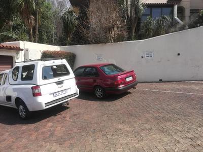 Townhouse For Sale in Mondeor, Johannesburg
