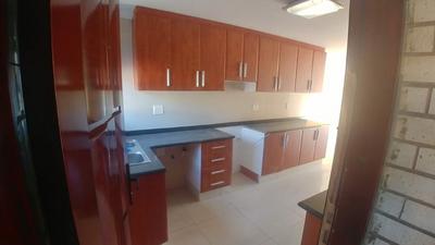 Apartment / Flat For Rent in Overport, Durban
