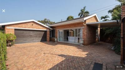 Apartment / Flat For Rent in Athlone Park, Durban