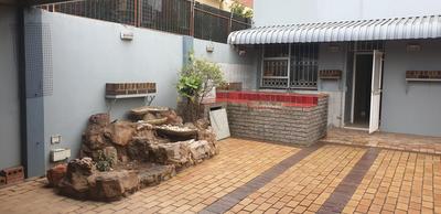 Duplex For Sale in Reservoir Hills, Durban