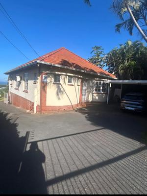 House For Sale in Athlone Park, Durban