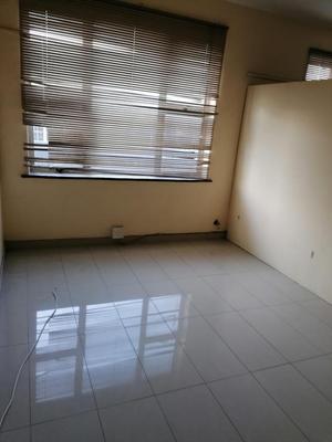 Apartment / Flat For Sale in North Beach, Durban