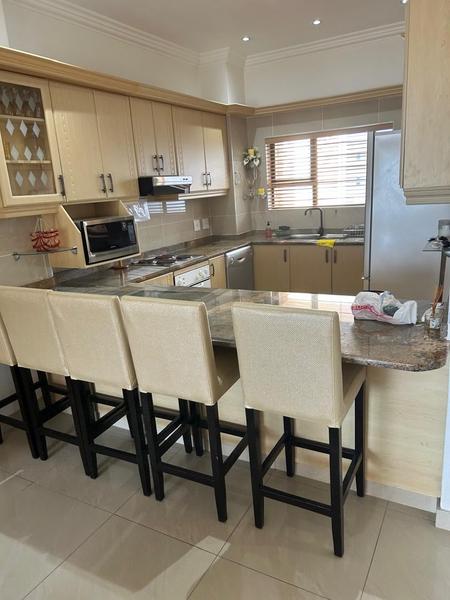 Apartment / Flat For Rent in Umdloti Beach, Umdloti